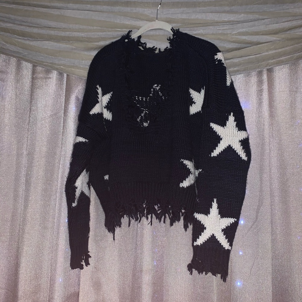 Vici dolls oversized frayed star sweater